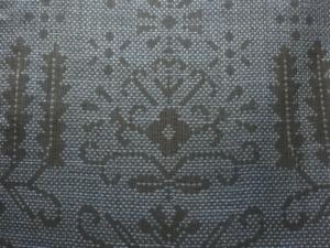 アンティーク　花模様織り出し本場泥大島紬着物(5マルキ)